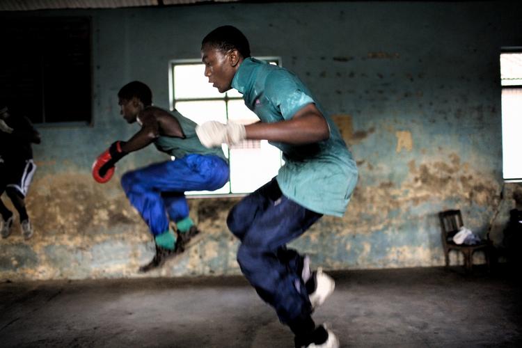 I Kenya svarede over 80 procent af seerne, at programmerne havde ændret deres syn på aids(arkiv). 