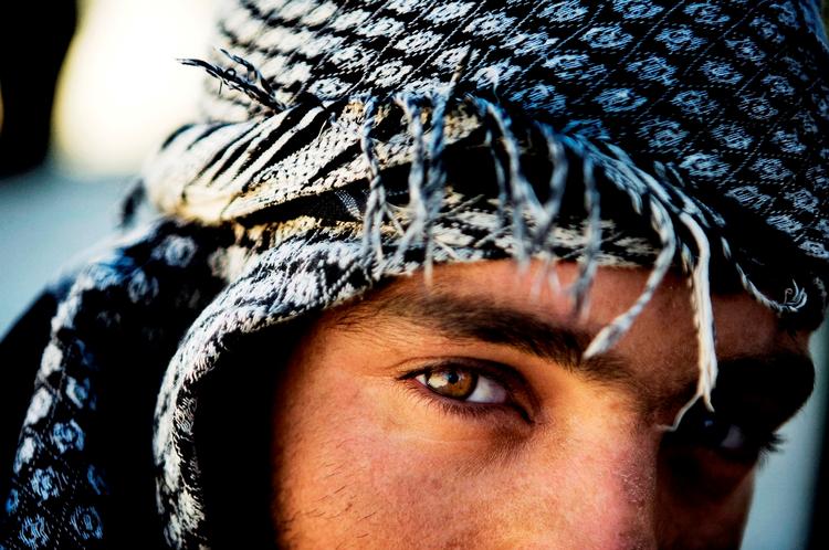 Demokrati. Hvordan går det med det afghanske demokrati 9 år efter invasionen?  Giv din mening til kende. 