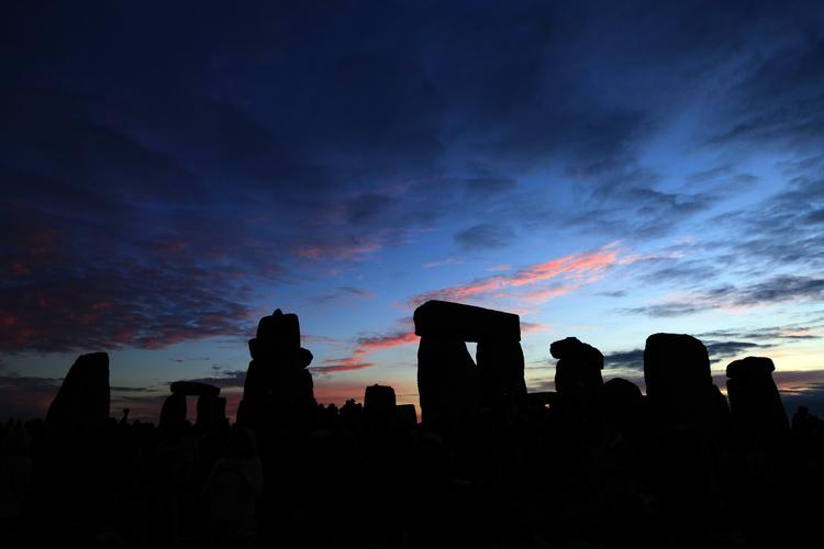 Originalen. Dette er et billede af den rigtige Stonehenge. Det nye monument er fundet blot 900 meter væk. Arkivfoto. 