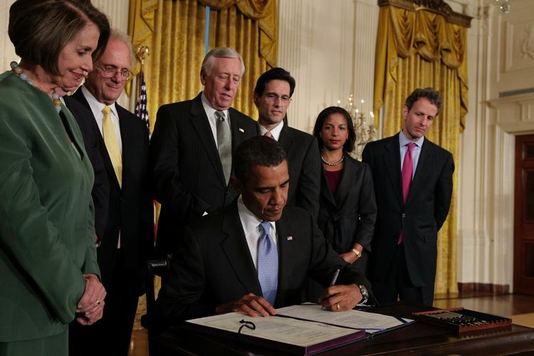 verbaloffensiv. Obamas 'fast besluttet'-retorik har den dobbelte hensigt at skræmme Iran og forvisse USA's arabiske allierede om, at USA ikke vil lade dem i stikken. 