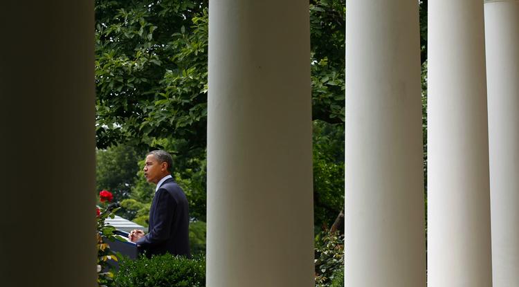 Læk. Det er ikke så meget informationerne i dokumenterne, Obama er bekymret for. Mere, hvem der har lækket dem. Det sagde præsidenten foran Det Hvide Hus til aften. 