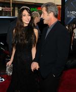 Krig. Ekskæresterne Oksana Grigorieva og Mel Gibson er involveret i en meget bitter og meget offentlig krig om forældremyndigheden over deres ni måneder gamle datter. Arkivfoto. 
