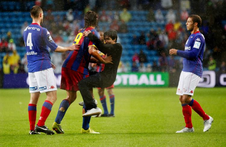 Kram. Zlatan og Barca indledte sæson med at vinde 4-2. 