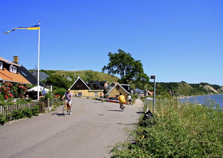 Hven. Den lille ø midt i Øresund, hvor Tycho Brahe gjorde sine berømte observationer, og hvor mange svenskere og en del danskere glemmer fastlandet for en dag. Foto: Maria Franck 