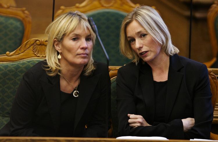 Opbakning. Det er uretfærdigt, når danskerne fælder en så hård dom over Lene Espersen (tv.) mener de konservatives politiske ordfører Henriette Kjær (th.). Arkivfoto. 
