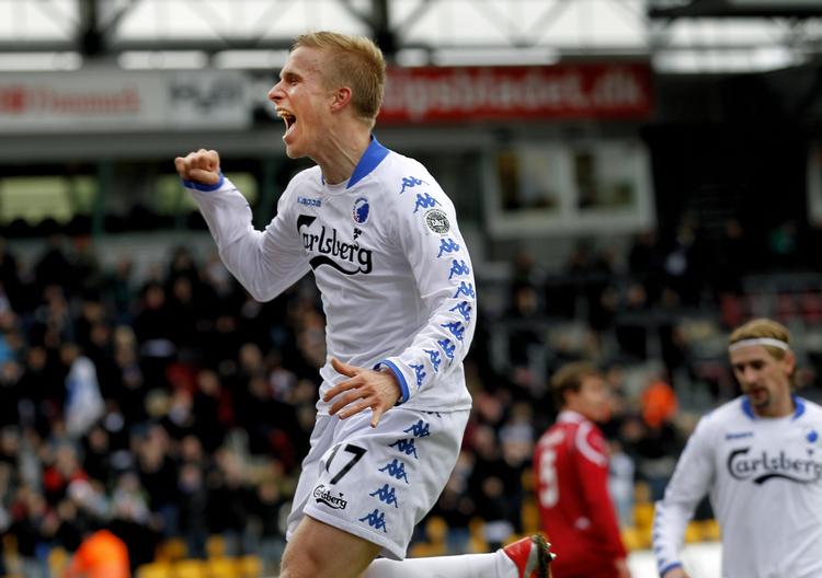 Exit? Hvis Wendt tager til Serie A, så har FCK i skikkelse af den 20-årige costaricaner Bryan Oviedo en anden venstreback i truppen. Arkivfoto. 