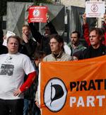 Anti_Nazi_02-08-2010_GT9VDTA.jpg