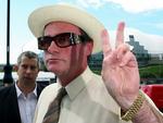 retsag. Antikhandler Raymond Scott ankommer til retten i juni måned. 