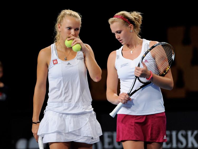 Exit. Wozniacki og Ejdesgaard er færdige i Farum. 