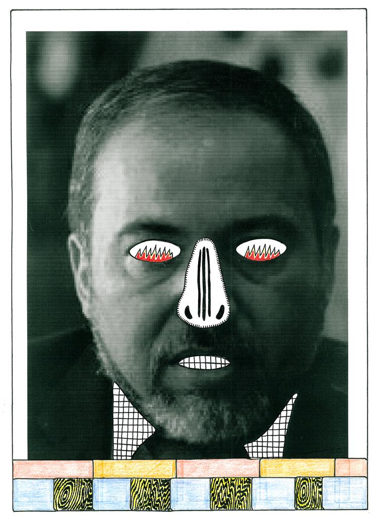 Demagog.  Gary Goldstein  har manipuleret  fotografier af Israels udenrigsminister, Avigdor Lieberman, på en udstilling, der kun handler om ham. 