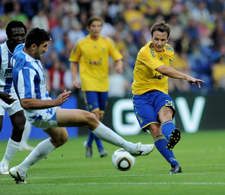 puljespillet. Mike Jensen og Brøndby foretrækker en nem modstander frem for en kassekamp mod en af spillets stormagter. 