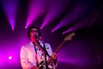 Britiske Placebo leverede en indadvendt koncert på Bøgescenerne på årets Skanderborg Festival. En koncert der ikke føjede noget nyt til bandets musikalske ståsted. 