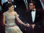 BRYLLUPSREJSE. Den svenske kronprinsesse Victoria og hendes udkårne, prins Daniel, under bryllupp i Stockholm i juni. Nu har tre personer anmeldt dem for bestikkelse, fordi de lånte milliardærs hjem under bryllupsrejsen. 