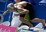 angreb. Rikke Møller Pedersen lægger fra land i det indledende heat i 100 meter brystsvøming, hvor hun fik  hurtigste tid. 