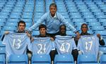 Købegale. Manchester Citys træner Roberto Mancini (bagerst) har kunnet præsentere en imponerende ny kvartet i klubben denne sommer. Arkivfoto. 