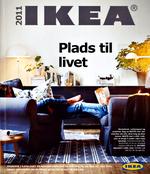 Bedaget.  Katalogforsiden ligner en forside  i Bo Bedre fra 90'erne. 