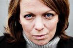 Indignation. Den svenske tv-journalist og samfundsdebattør Katarine Wennstam har skrevet endnu en krimi med indignation. Hendes første på dansk var 'Smuds' om svenske mænds købesex.