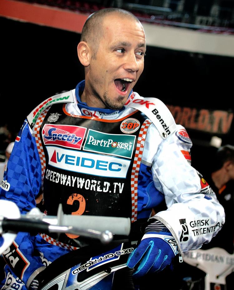 landstræneremne. Nicki Pedersen har haft en elendig sæson, men er nu begyndt at kigge lidt på fremtiden. Arkivfoto. 