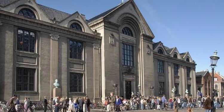 VERDENSKLASSE. Københavns Universitet kan bryste sig af en placering som verdens 40. bedste universitet på ARWU-ranglisten. -Foto: Københavns Universitet 