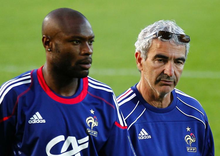dengang. Under VM-slutrunden i Frankrig brugte Raymond Domenech William Gallas i alle tre kampe. Arkivfoto. 