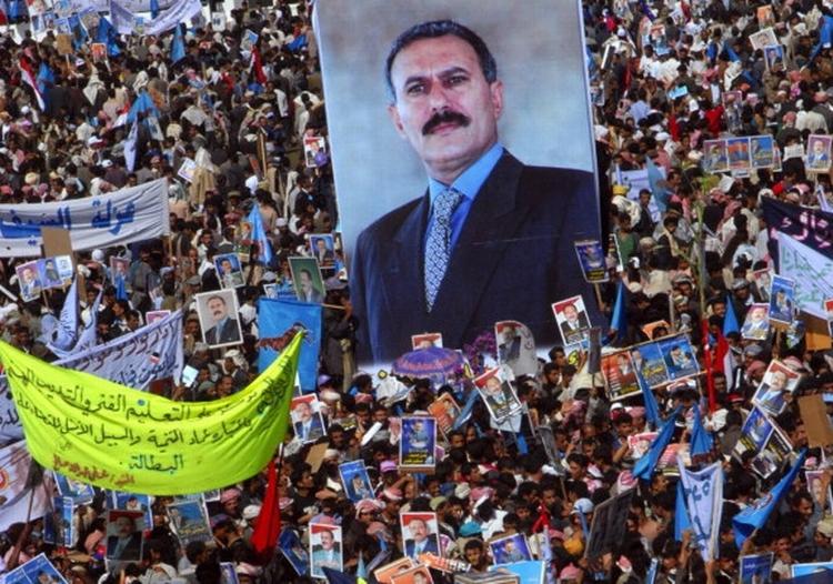 Kuldsejlet. »Yemen vil blive som Somalia, hvis jeg bliver væltet«, har Yemens præsident Ali Abdullah Saleh (bill.) tidligere udtalt. I virkeligheden er Yemen allerede godt på vej og regnes - ligesom netop Somalia - til klodens 'fejlslagne stater'. Arkivfoto: AP 