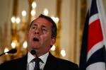 ubritisk. Den britiske forsvarsminister Liam Fox opfordrer butikkerne til helt at nægte at videresælge computerspillet 'Medal of Honour'. (Arkiv) 