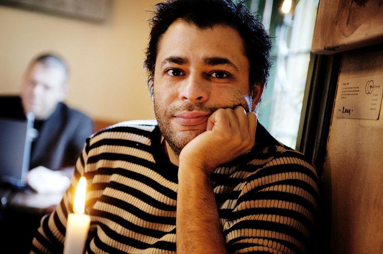 Nu deler han ud! Alle vil ha' Sidney Lee. Siger Omar Marzouk. Som nu vil til at give lidt mere af sig selv. Foto: Jan Grarup 