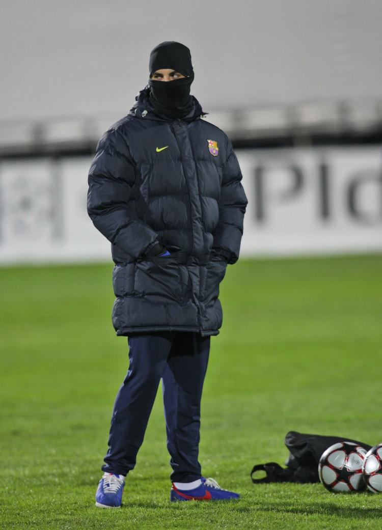 Kulde. I Spanien frygter de mere det kolde københavnske efterår end de forsvarende danske mestre. Men Josep Guardiola (billedet) skal næppe pakke sig helt ind i Parken i november. Arkivfoto. 