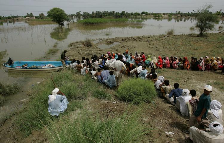 Oversvømmelser. Katastrofen i Pakistan er den største nogensinde, hvad angår berørte mennesker. 