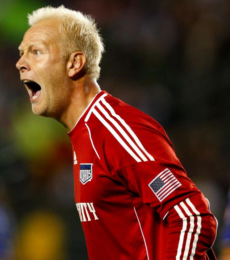 sejr. Den danske målmand Jimmy Nielsen holdt buret rent i sejren mod topholdet fra LA Galaxy. 