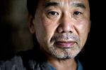 Uforudsigelig. Japanske Haruki Murakami brød igennem på verdensplan med 'Trækopfuglens krønike' fra 2002. I weekenden trak han fulde huse, da han gæstede litteraturfestival på Møn. 