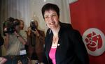vælgerflugt. Den svenske statsministerkandidat Mona Sahlin står til at tabe det svenske valg - og dermed drømmen om at blive landets første kvindelige statsminister. 