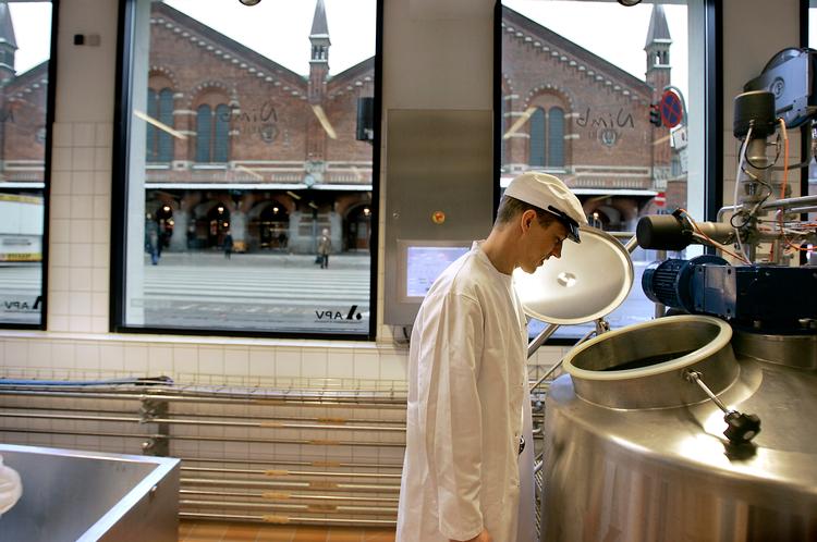 Nu lukker mejeriet i Nimb, der bogstavelig talt ligger midt i København og har udsigt til Hovedbanegården. 