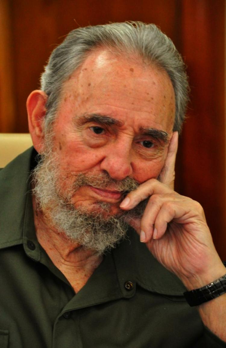Cuba. Fidel Castro siger, at store uretfærdigheder i sin tid blev begået over for bøsser og lesbiske. 