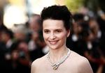 Binoche. Depardieu sammenligner i østrigsk magasin blandt andet Juliette Binoche med franske skuespillere Isabelle Adjani og Fanny Ardant. Sammenligningen falder ikke ud til Binoches fordel. »Hvad er det, hun (Binoche) nogensinde har kunnet?«, spørger han. 