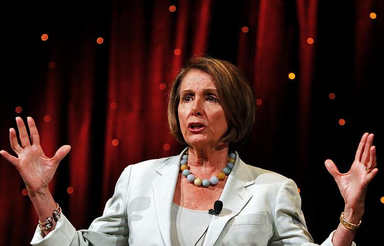 Ikke velkommen. Panikken er  ved at brede sig blandt demokraterne.  I mange valgkredse har man takket nej  til besøg af præsidenten og af formanden for Repræsentanternes Hus, Nancy  Pelosi (billedet). 