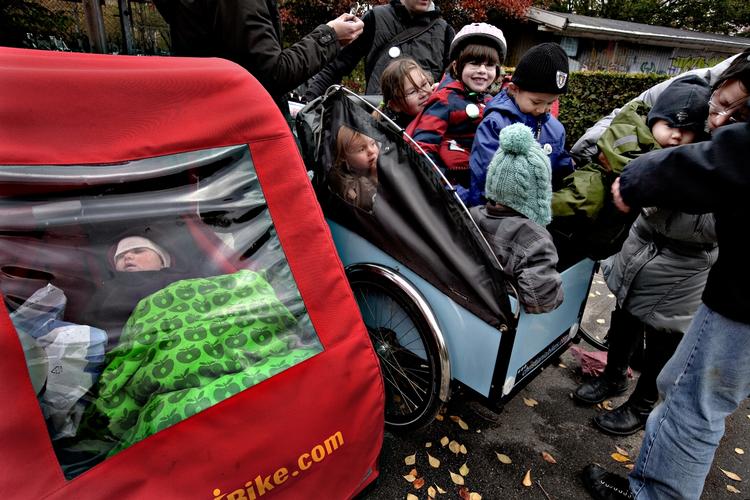 Ladcykler er populære hos børnefamilierne. Hvilken passer bedst til dine behov? Arkivfoto. 