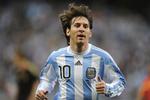 utopi? »Det lyder lige så utopisk som det lyder spændende« er DBU's reaktion på, at FIFA-agent peger på Parken som mulig scene for venskabskamp mellem England og Argentina til vinter. 