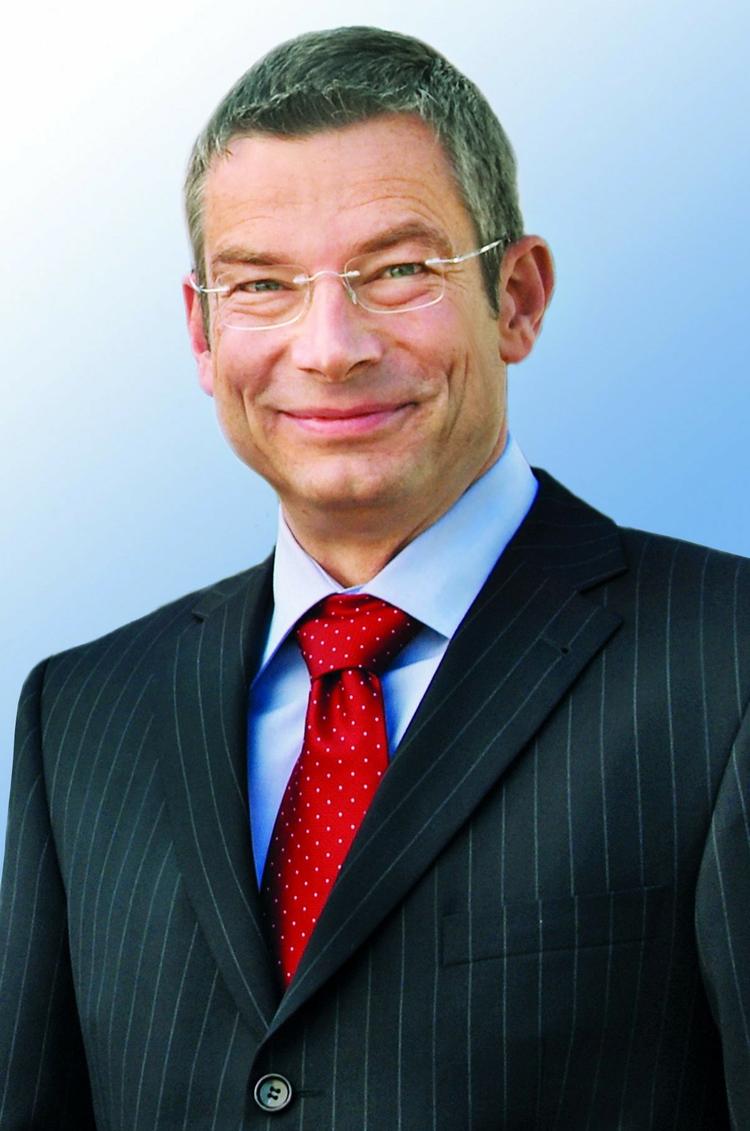 Overfald. Den 50-årige forretningsmand Dominik Brunner blev dræbt, da hn ville redde en gruppe børn. 