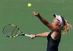 opløftende. Efter tre knusende sejre skal Caroline Wozniacki i aften dansk tid møde den tidligere verdensetter Maria Sjarapova. 