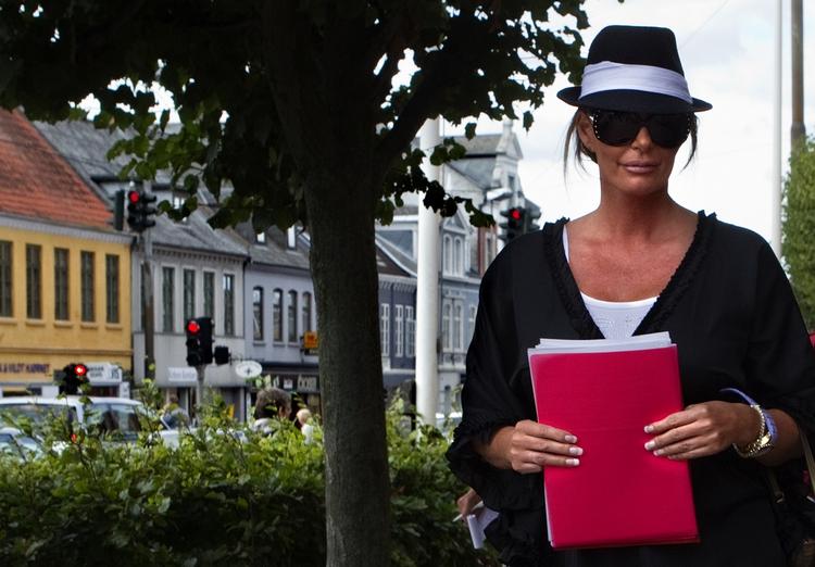 Tiltaltt. En tidligere telefonpasser kunne i dag i retten ikke længere huske det store om, hvordan sexklinikkernes interne regnskaber fungerede, og hvor aktiv Anni Fønsby var i at høste gevinsten. Arkivfoto 