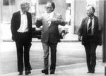 MØDE. Arne Treholt (t.v.) fotograferet af norsk efterretningstjeneste under et af sine hemmelige møder med KGB-officerer. Arkivfoto. 