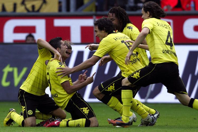 Jubel. Der var gul glæde for alle pengene i Dortmund i dag. 