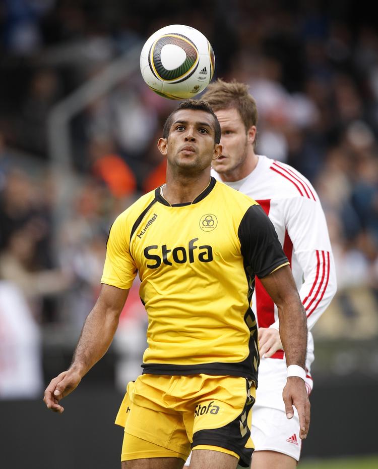 afgørende. Gilberto Macena scorede det første og tredje mål, da AC Horsens vandt 3-2 i Aalborg. 