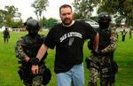 narkobaron. En af de mest eftersøgte narkobaroner er blevet fanget af mexicanske marineinfanterister i aftes dansk tid. Sergio Villarreal Barragan er i narkokartellet Beltran-Levyakartellet bedst kendt under dæknavnet 'Den Store'. 
