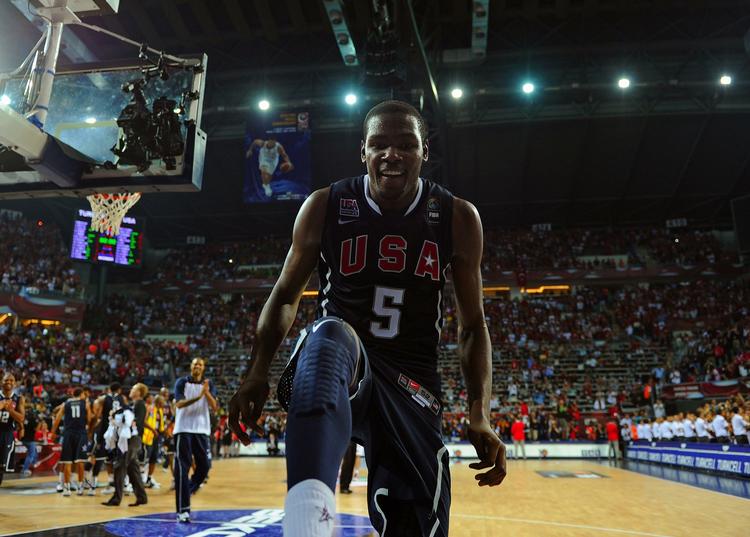 Mesterlig. Ingen over - ingen ved siden af. Kevin Durant var USA's superstjerne. 