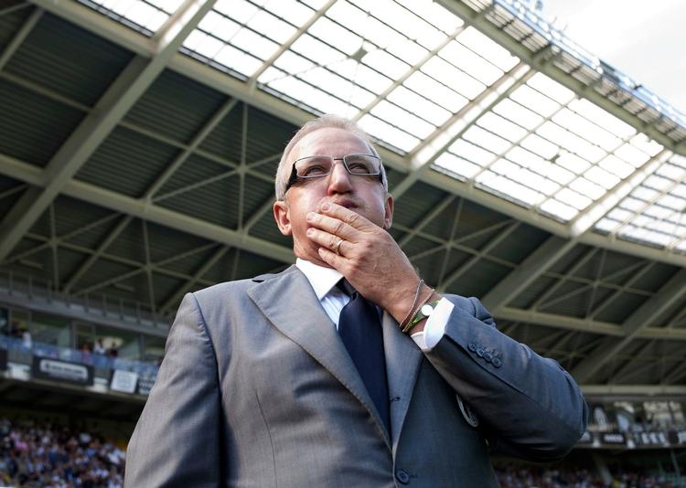 opgiver. Juventus' træner Luigi Del Neri har fået masser af nye dyre spillere, men tror ikke, de kan blive spillet godt nok sammen til titelkamp. Arkivfoto. 