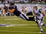 grebet. Todd Heap får fat i bolden og er med til at sikre en sejr på 10-9 i New York over Jets. 