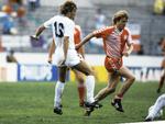 Forbillede. Lerby i aktion for Danmark i 6-1-sejren over Uruguay ved VM i 1986. Arkivfoto. 
