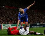 skadet. Valencia måtte udgå efter en times spil mod Rangers. 
